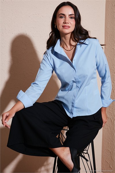 Pamuklu Slim Fit Klasik Yaka Kadın Gömlek 6777423 BEBE MAVİ