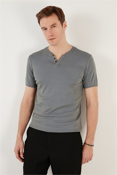 Pamuklu V Yaka Regular Fit Erkek T Shirt 5902122 AÇIK HAKİ