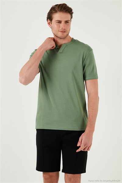 Pamuklu V Yaka Regular Fit Erkek T Shirt 5902122 ELMA YEŞİLİ
