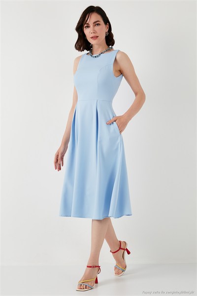 Regular Fit Bisiklet Yaka Cepli Pileli Midi Boy Abiye ve Mezuniyet Kadın Elbise 6111963 BEBE MAVİ