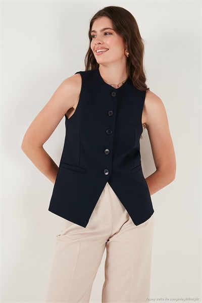 Regular Fit Bisiklet Yaka Kolsuz Düğmeli Basic Bluz Kadın Yelek 65200004 LACİVERT