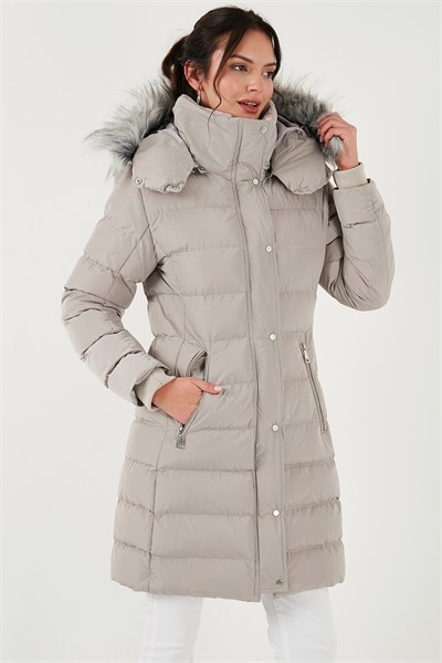 Regular Fit Çıkarılabilir Kapüşonlu Fermuarlı Cepli Şişme Kadın Mont 497EMİLY TAŞ