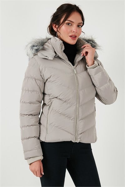 Regular Fit Çıkarılabilir Kapüşonlu Fermuarlı Cepli Şişme Kadın Mont 497DİNA EKRU