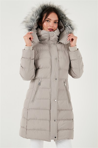 Regular Fit Çıkarılabilir Kapüşonlu Fermuarlı Cepli Şişme Kadın Mont 497EMİLY TAŞ