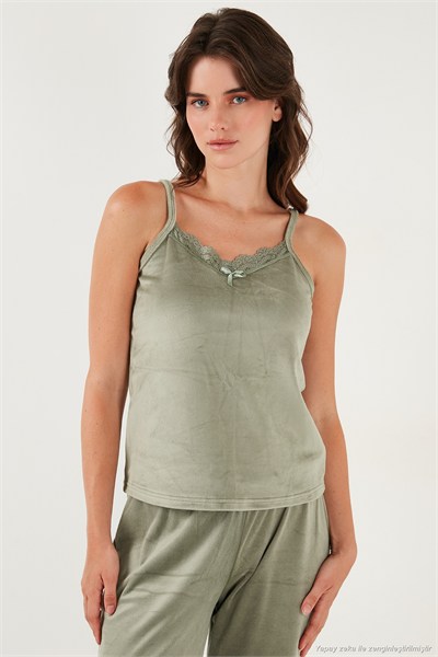 Regular Fit Dantelli Yumuşak Dokulu Sabahlıklı Kadife Kadın Pijama Takımı 6095545W4 MİNT