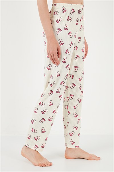 Regular Fit Gömlek Yaka Kısa Kollu Kadın Pijama Takımı 65740102 BEJ-PEMBE