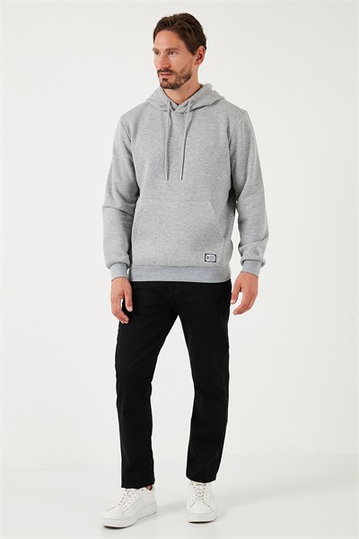 Regular Fit Kapüşonlu Kanguru Cepli İçi Tüylü Yumuşak Şardonlu Erkek Sweat 5905281 GRİ MELANJ