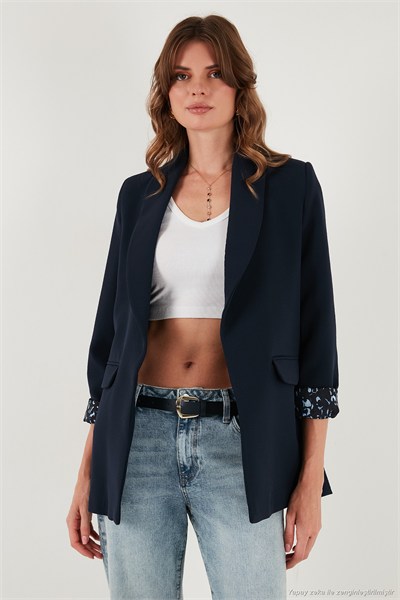 Regular Fit Klasik Yaka Desenli Astar Detaylı Blazer Kadın Ceket 6839227 LACİVERT