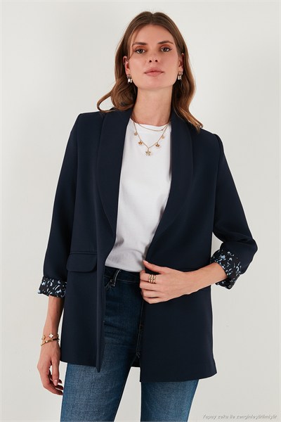 Regular Fit Klasik Yaka Desenli Astar Detaylı Blazer Kadın Ceket 6839227 LACİVERT