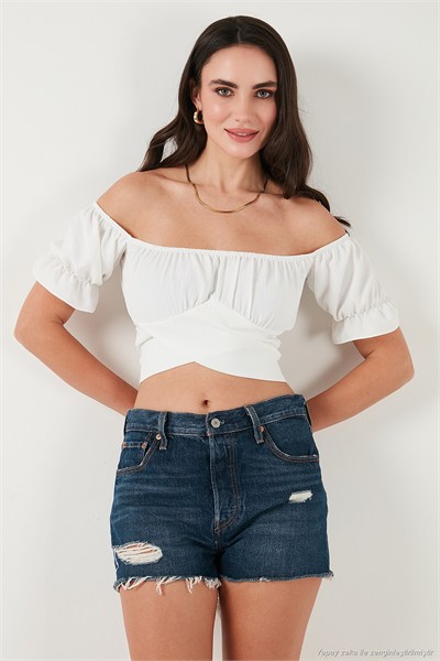 Regular Fit Madonna Yaka Bağlama Detaylı Crop Kadın Bluz 6527017 BEYAZ