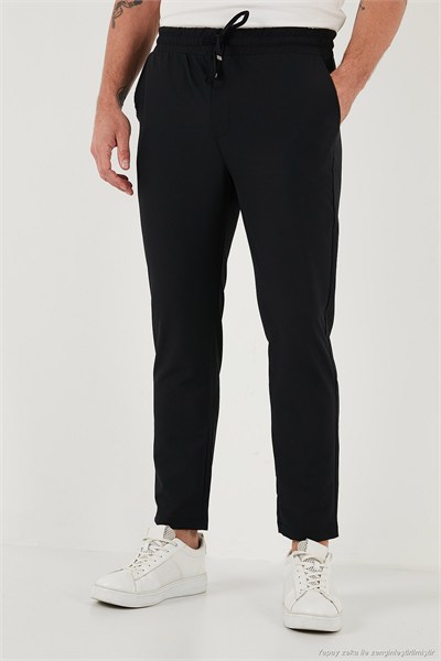 Regular Fit Normal Bel Düz Paça Bağlamalı Jogger Erkek Pantolon CF25617801 SİYAH