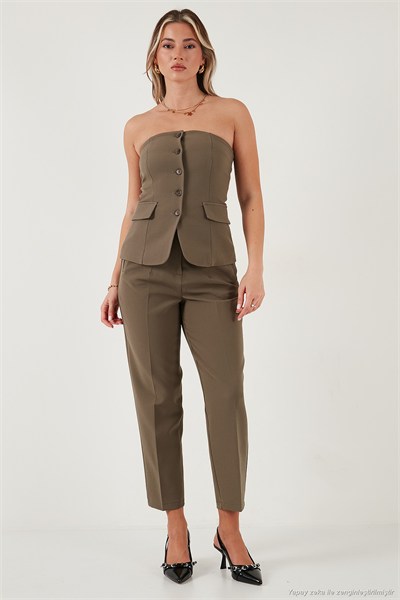 Regular Fit Yüksel Bel Düz Paça Havuç Kadın Pantolon 68350109 HAKİ