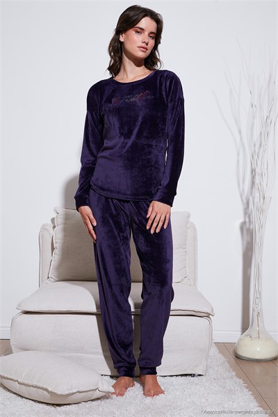 Regular Fit Yumuşak Dokulu Kadife Kadın Pijama Takımı 6094200W4 KOYU MOR