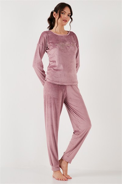 Regular Fit Yumuşak Dokulu Kadife Kadın Pijama Takımı 6094200W4 PUDRA