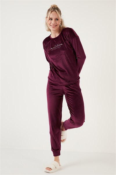 Regular Fit Yumuşak Dokulu Kadife Kadın Pijama Takımı 6094200W4 MOR