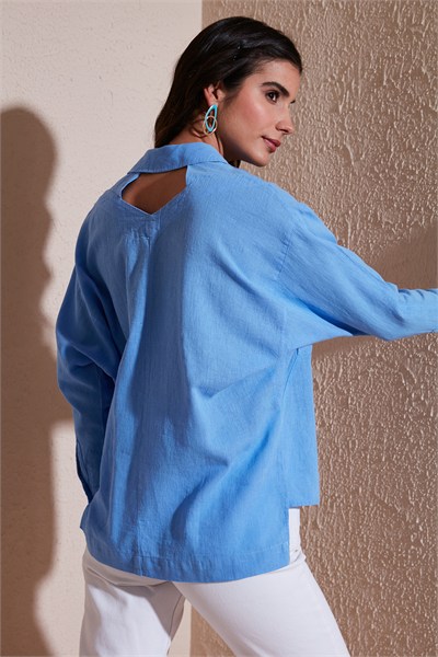 Sırt Pencere Detaylı Çift Cepli % 100 Pamuk Relaxed Fit Kadın Gömlek 51444592 AÇIK MAVİ