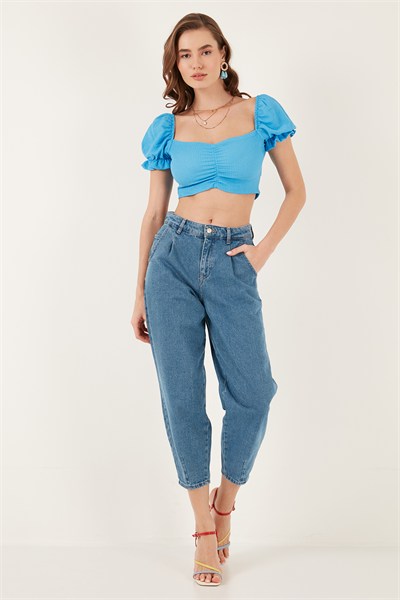 Slim Fit Büzgü Detaylı Kalp Yaka Crop Kadın Bluz 5865601 MAVİ