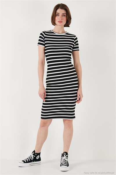 Slim Fit Çizgili Pamuklu Bisiklet Yaka Kısa Kollu Midi Kadın Elbise 5865700 SİYAH-BEYAZ