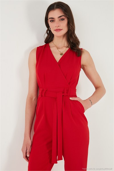 Slim Fit Düz Paça Kruvaze Yaka Kemerli Kadın Tulum 6783626 KIRMIZI