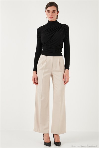 Streç Büzgü Detaylı Slim Fit Dik Yaka Kadın Bluz 669925 SİYAH