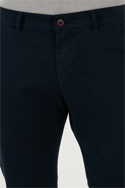 Streç Pamuklu Slim Fit Normal Bel Boru Paça Erkek Pantolon 674003 LACİVERT