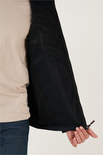 Su İtici Slim Fit Dik Yaka Softshell İnce Erkek Mont 649003 LACİVERT