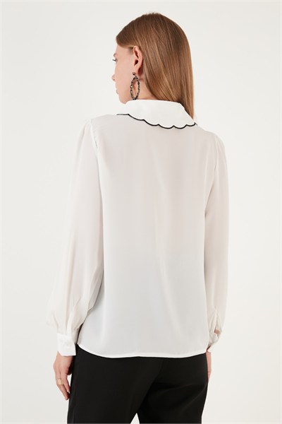 Yaka Detaylı Regular Fit Şifon Kadın Gömlek 61114410 EKRU-SİYAH