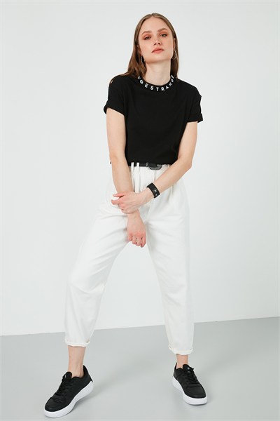 Yakası Baskılı Bisiklet Yaka Basic Örme Kadın T Shirt 5864054 SİYAH