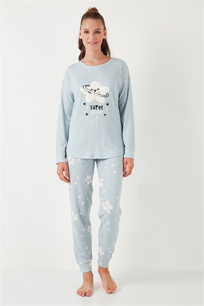 Yumuşak Dokulu Standart Fit Bisiklet Yaka Desenli Kışlık Rahat Kadın Pijama Takımı 6095700 AÇIK GRİ