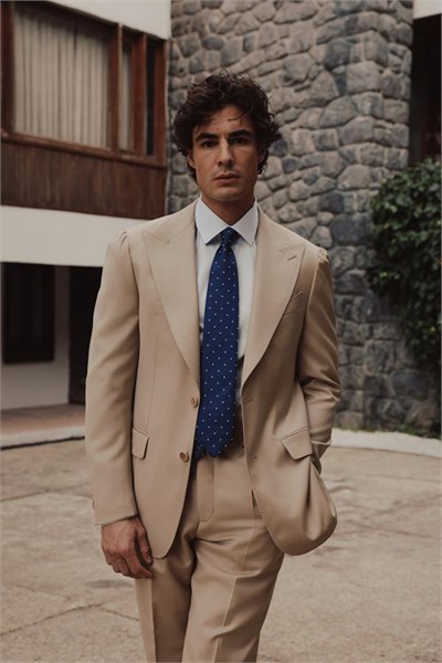 Ferentino Suit Bej