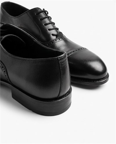 Classic Shoes Black  Santo
