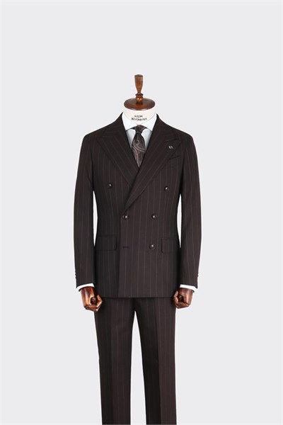 Double-Breasted Suit Brown