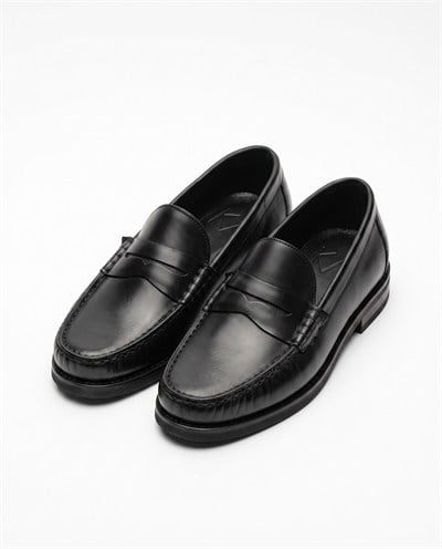 Monroe Penny Shoes Black  Santo