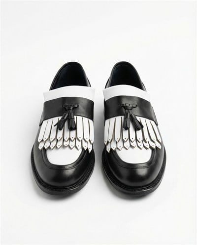 Loafers Black-and-White Santo