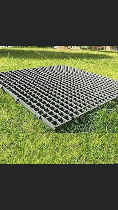 Kümes Taban Izgarası 1 M2 ( 4 adet 50x50 ) Tavuk ve Civcivler İçin Plastik Altlık