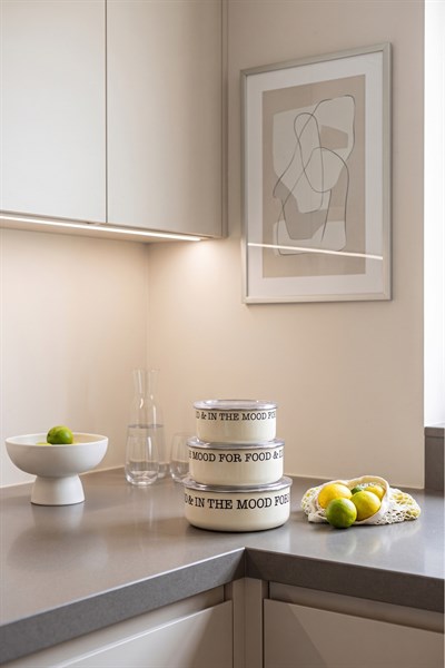 3'lü Sızdırmaz Vakum Kapaklı Emaye Saklama Kabı Seti - 14-16-18 cm