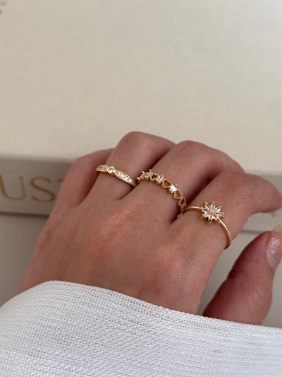 3’lü Ayarlanabilir Gold Taşlı Yüzük Seti – Kalp, Damla ve Çiçek Motifli 3327
