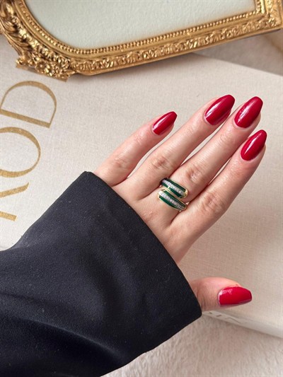 Grevia Zümrüt Gold Yüzük 3548