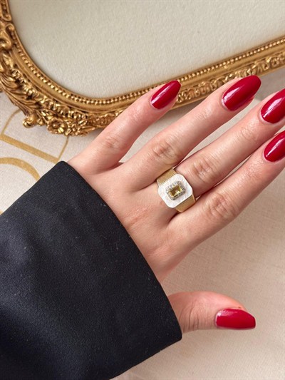 Liora Taşlı Gold Yüzük 3707