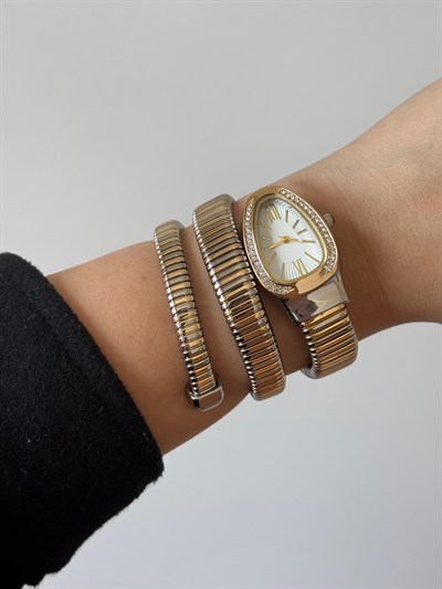 Rose Gold Sarmal Formlu Taş Detaylı Çelik Kadın Saat 3839