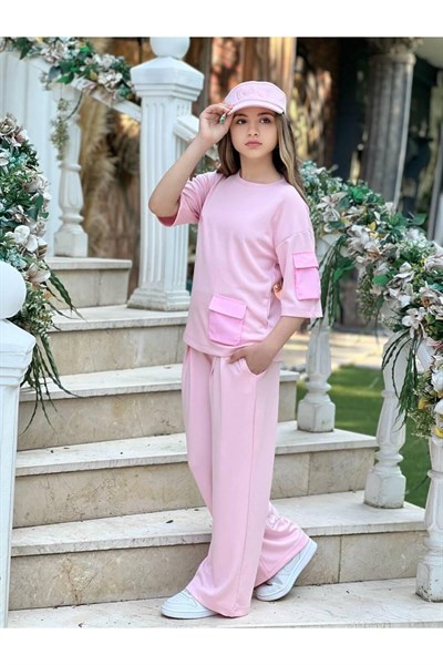 LOVE BASKILI TENİS ŞAPKALI CEP DETAYLI KIZ TAKIM