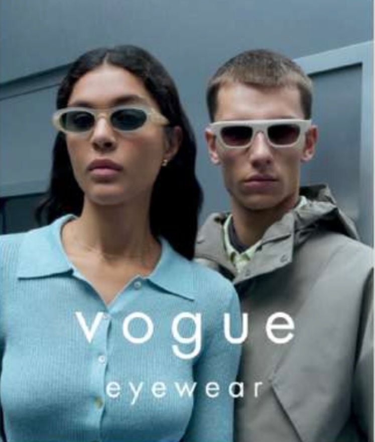 Vogue güneş gözlüğü koleksiyonu, ikonik tasarımları ve en uygun fiyat seçenekleriyle sizi bekliyor.
