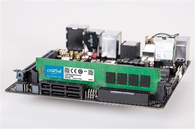 Crucial 16GB DDR4 3200Mhz CT16G4DFD832A (16chip) Pc Ram