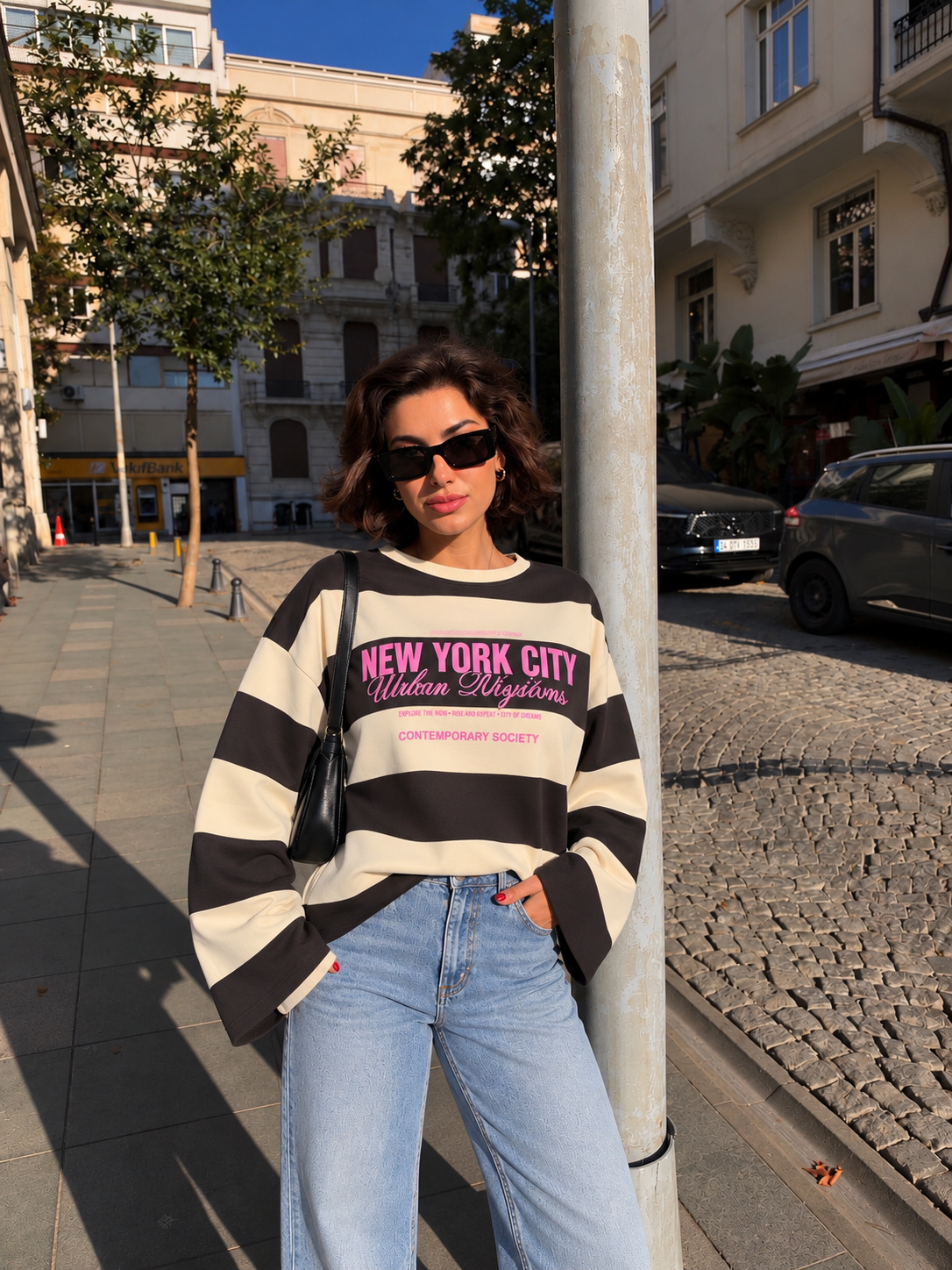 New York Sarı Çizgili Sweatshirt