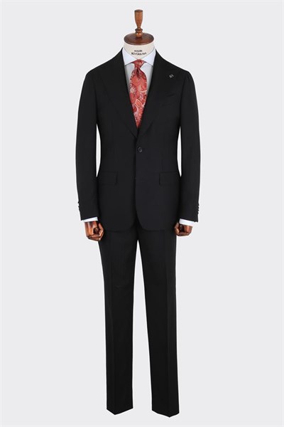 Eterna Suit Black