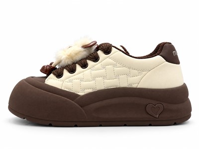 Look Life Kalın Tabanlı Pelüş Figürlü Sneaker Ayakkabı
