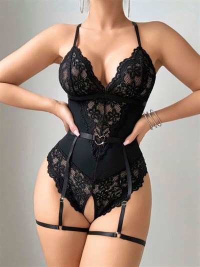 Siyah Özel Bölgesi Açık Dantel İşlemeli Jartiyer Görünümlü Fantezi Body