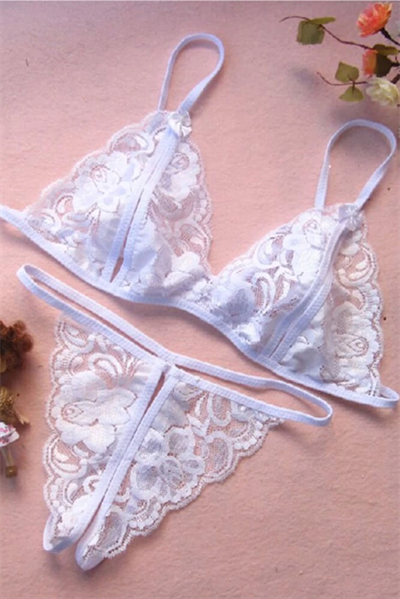 Beyaz Dantelli Fantazi Sütyen ve G-String Takımı TM2090