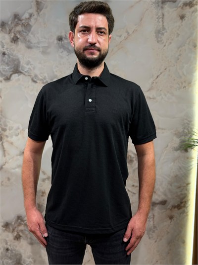 ERKEK SİYAH DESENLİ POLO YAKA TİŞÖRT