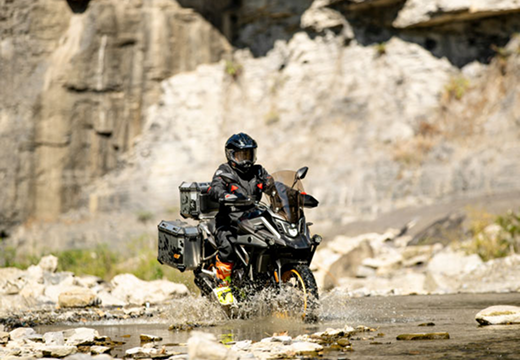 Uzun Yolda Motosiklet Kullanımı: İpuçları ve Öneriler